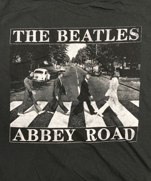 The BeatlesバンドTシャツ