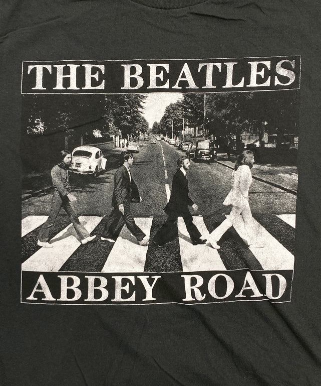 The BeatlesバンドTシャツ
