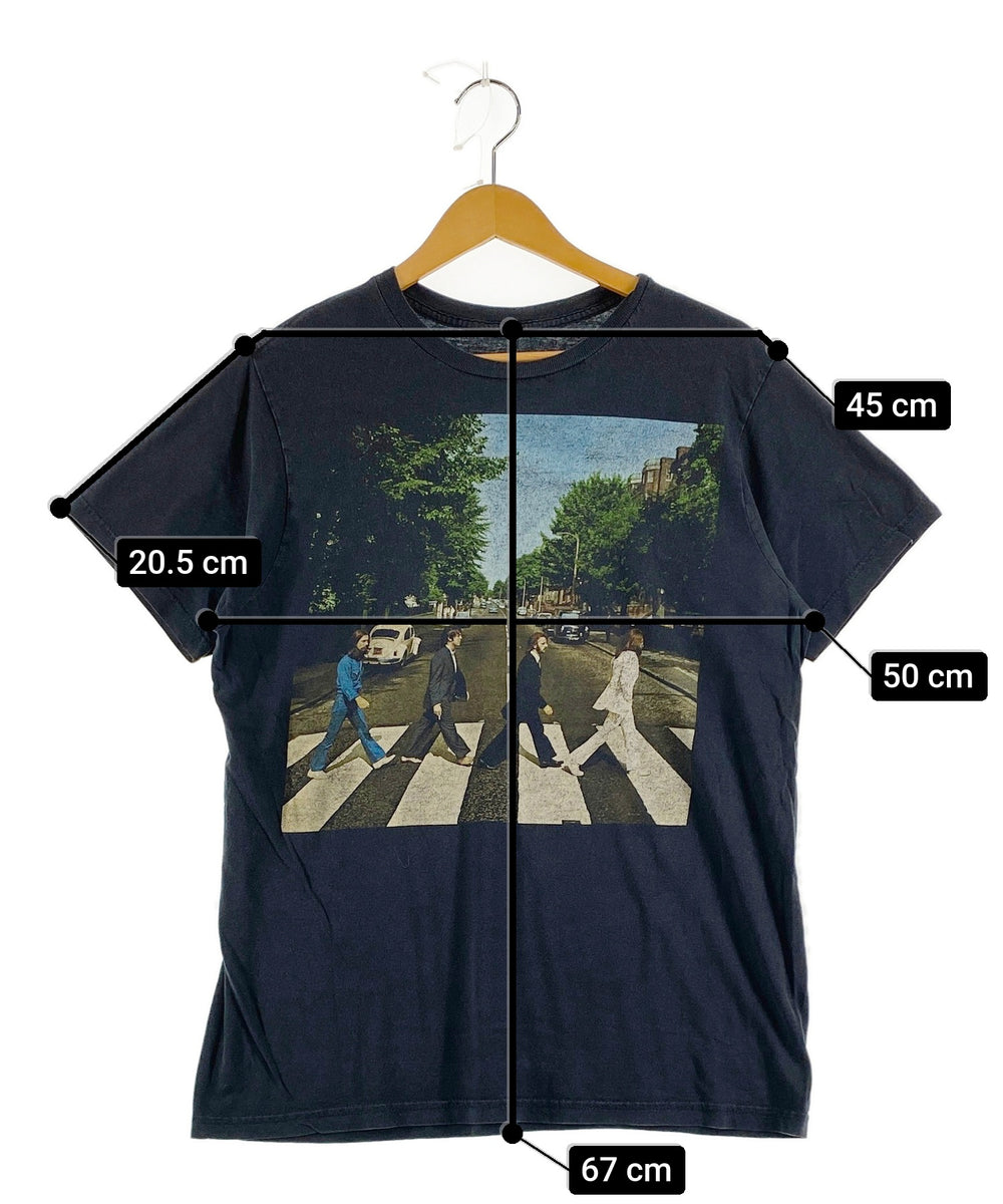 The BeatlesバンドTシャツ