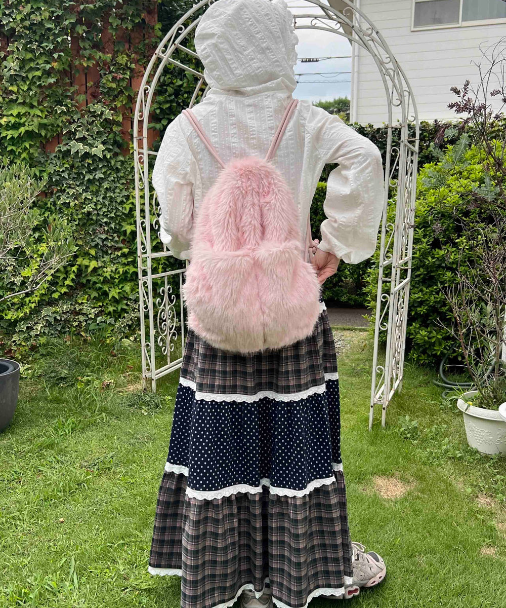 ピンク