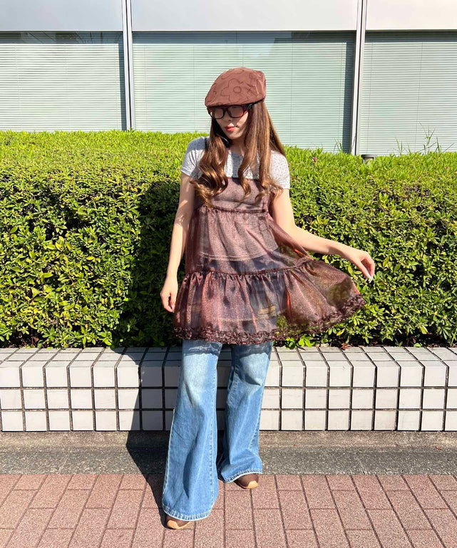 ブラウン