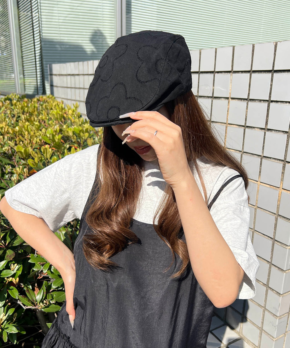 ブラック