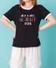 ロゴリンガーTシャツ/ブラック モデル:1杢グレー モデル:155cm F着用55cm F着用