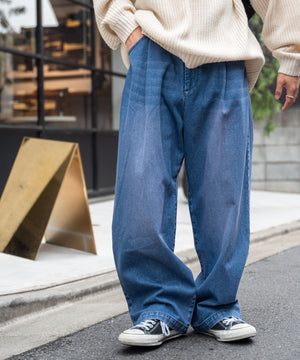 パープルその他 モデル：174㎝ L着用