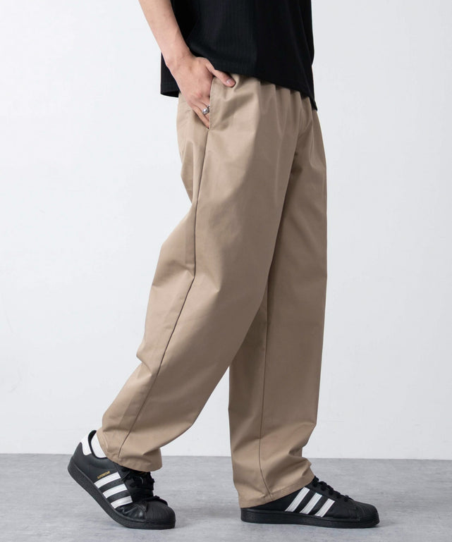ベージュソノタ モデル:180cm Lサイズ着用