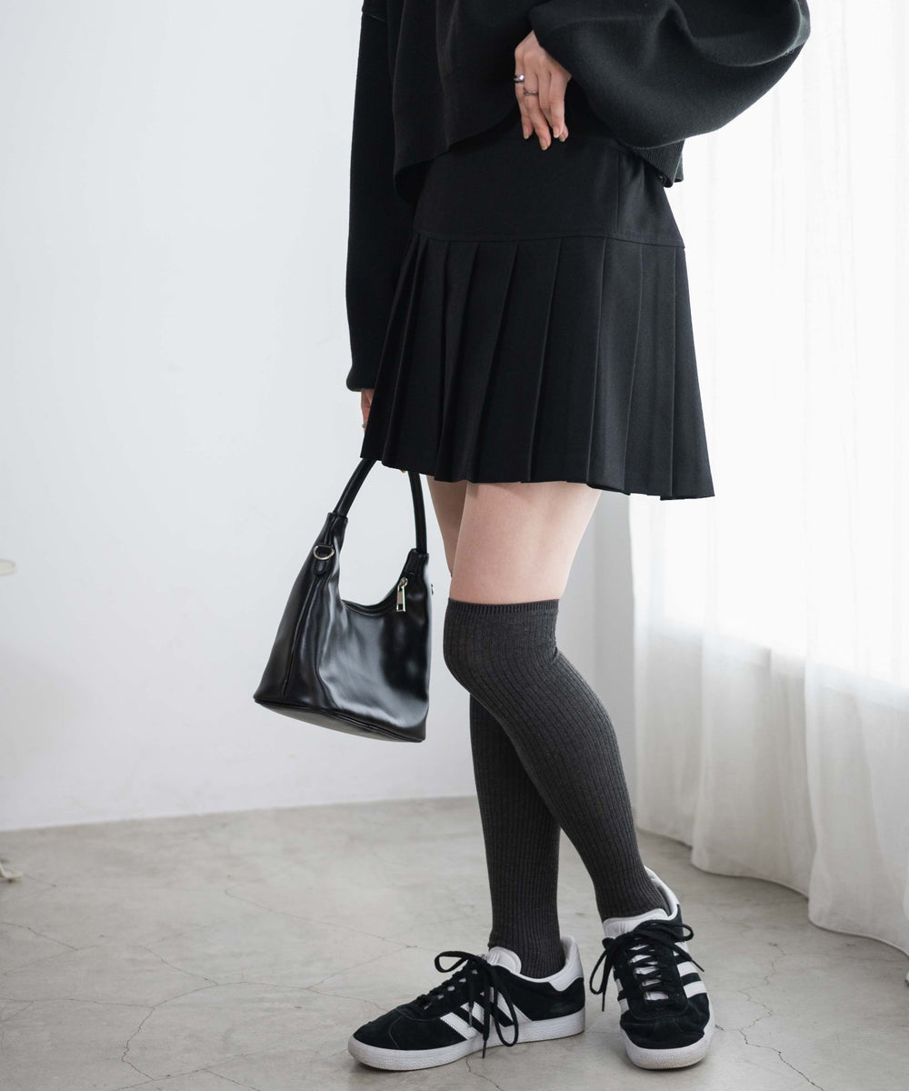 ブラック　モデル:163cm M着用