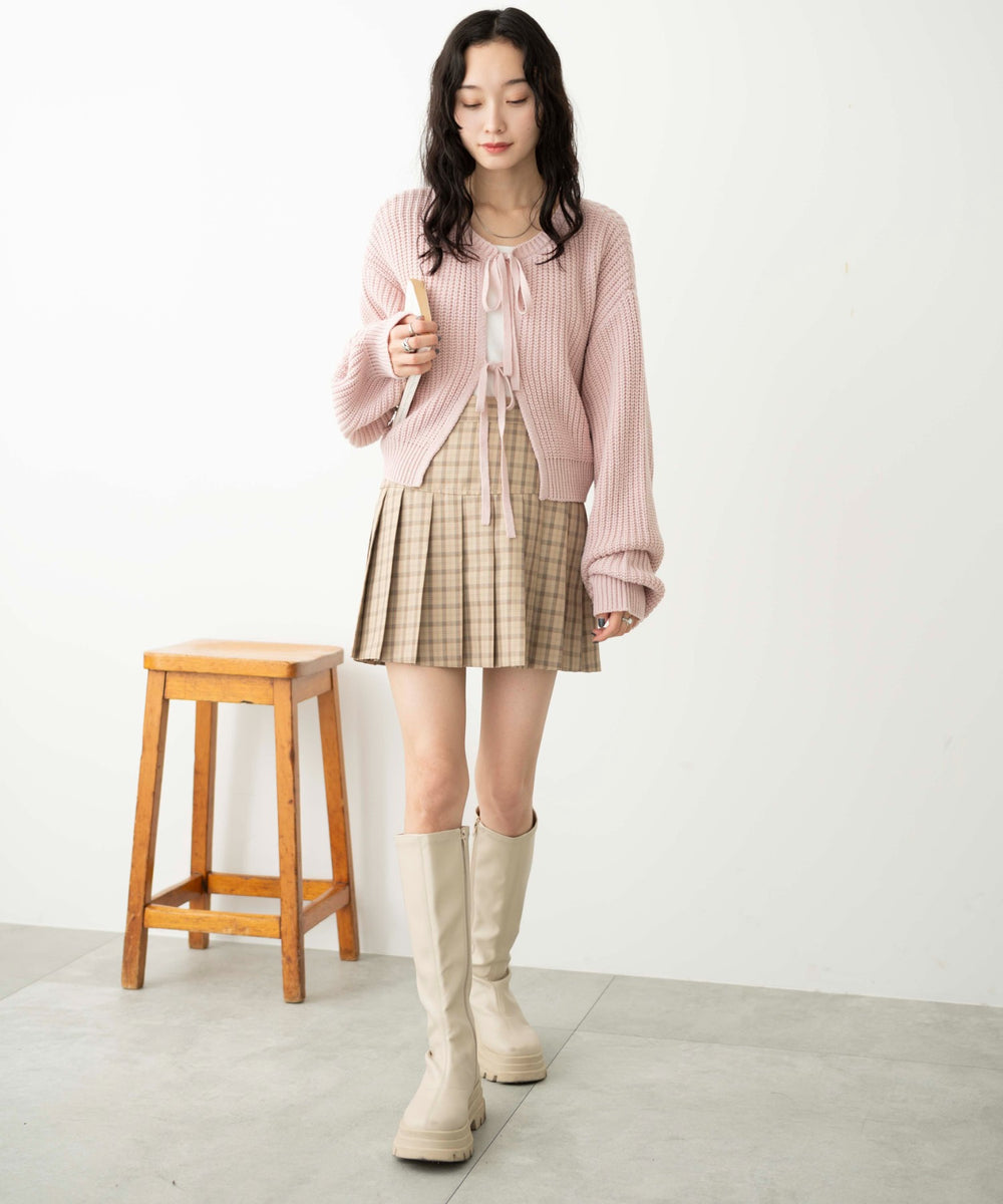 ベージュ系チェック　モデル:161cm M着用