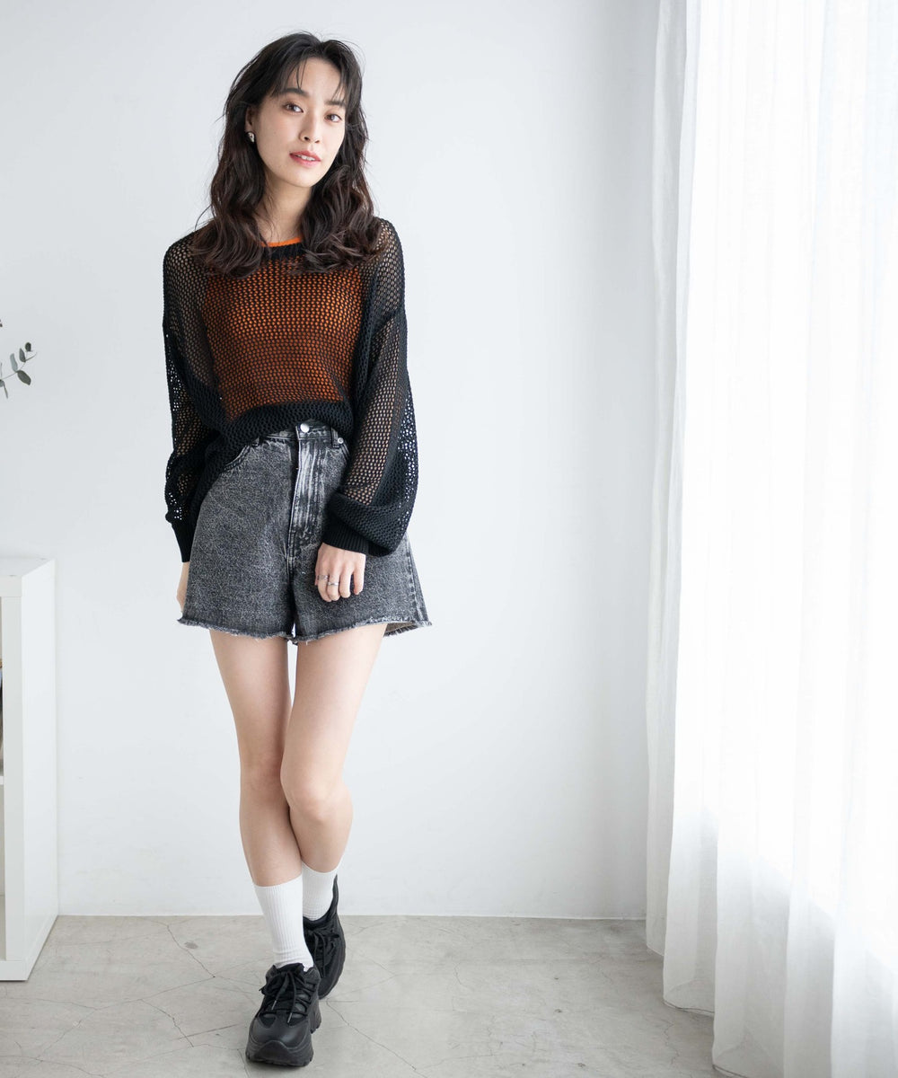ブラックその他 モデル：164cm M着用