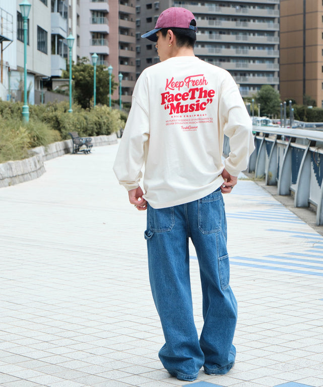 ホワイトアイボリー モデル：180cm L着用
