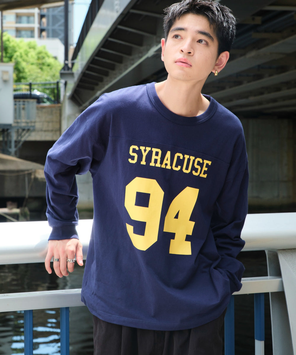 ネイビー モデル：180cm L着用