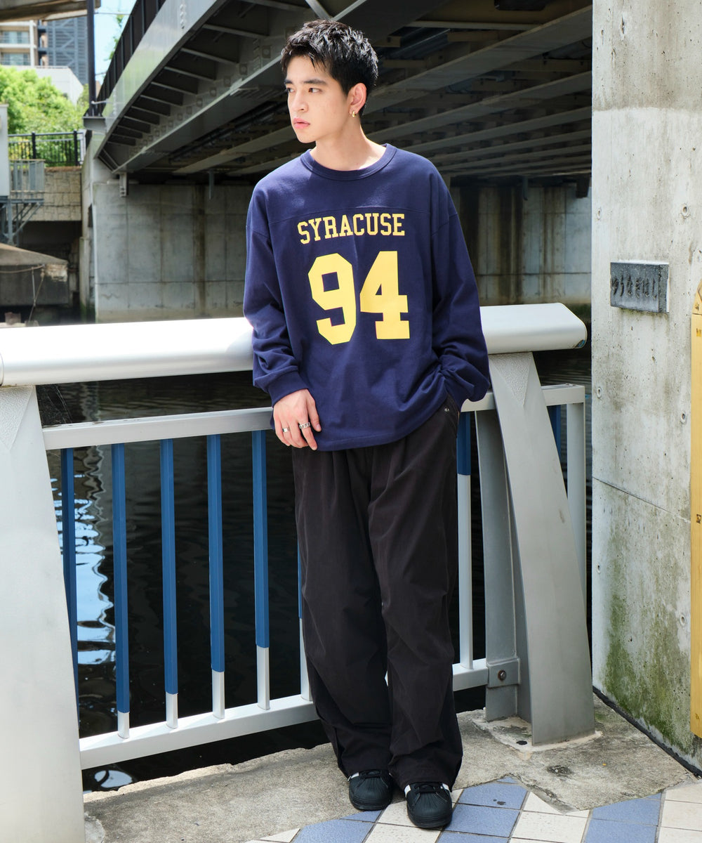 ネイビー モデル：180cm L着用