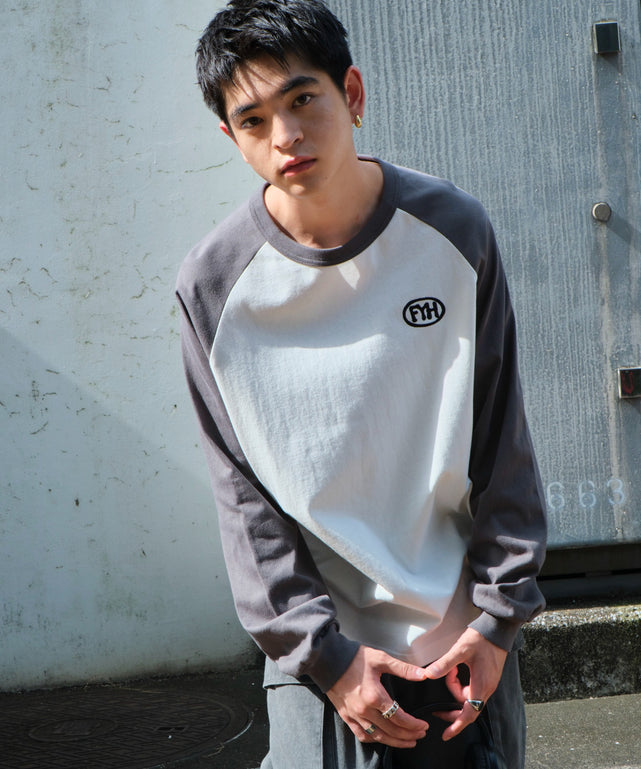 スミクロ モデル：180cm L着用