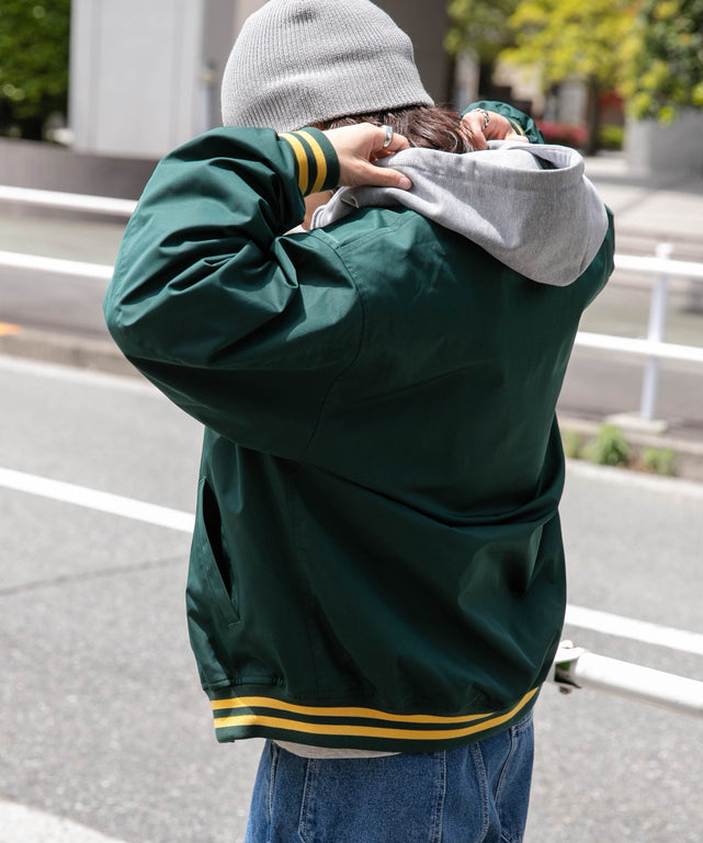 Dグリーン モデル：174cm L着用