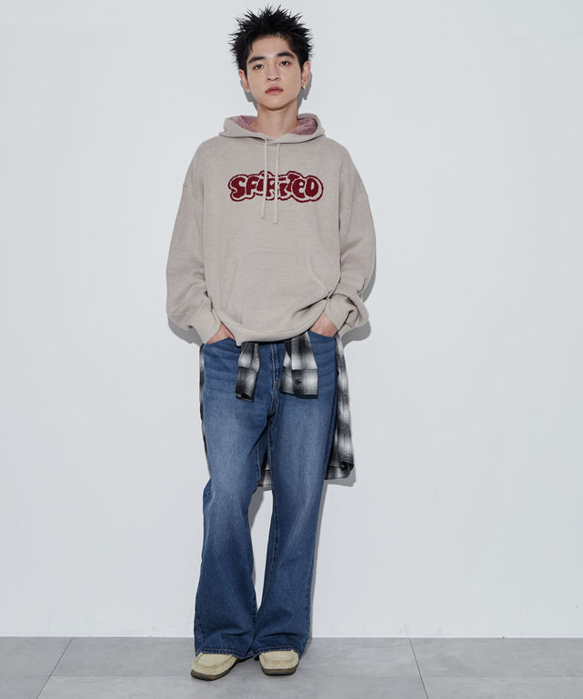 ホワイト　モデル:180cm L着用