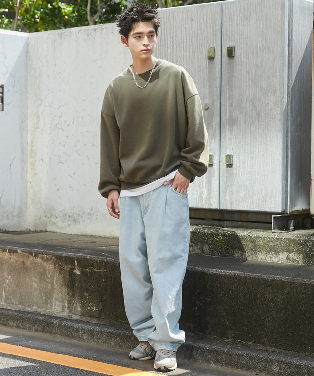デニム淡色 モデル：180cm L着用