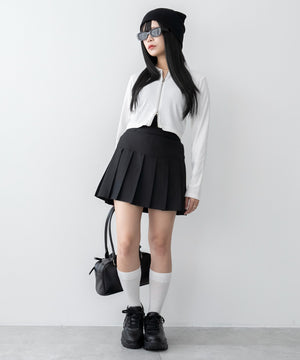 ブラック