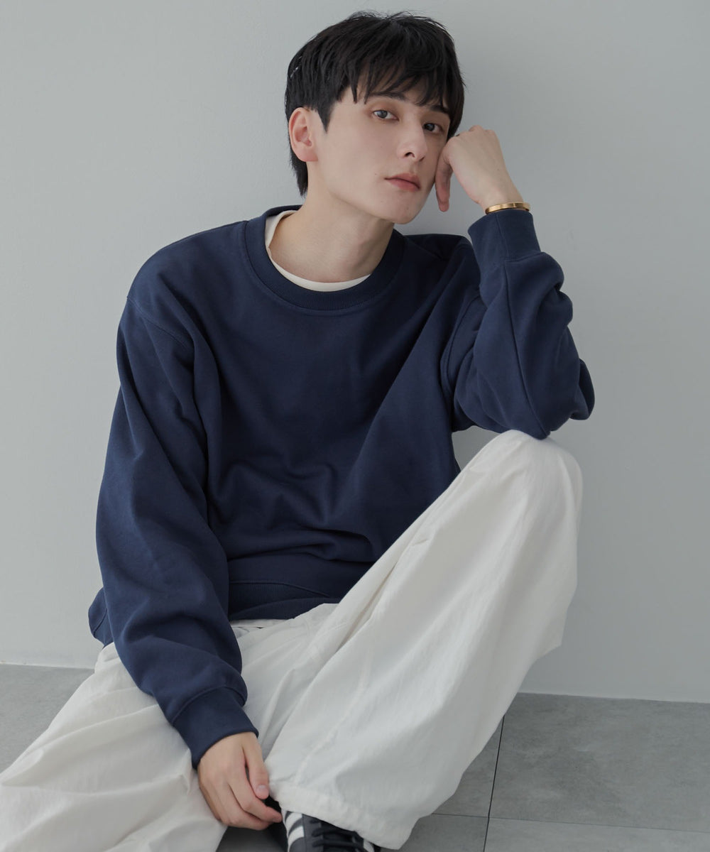 ネイビー　モデル:177cm L着用