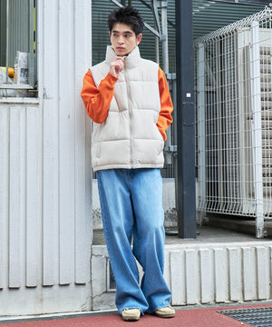 Lベージュ モデル：180cm L着用