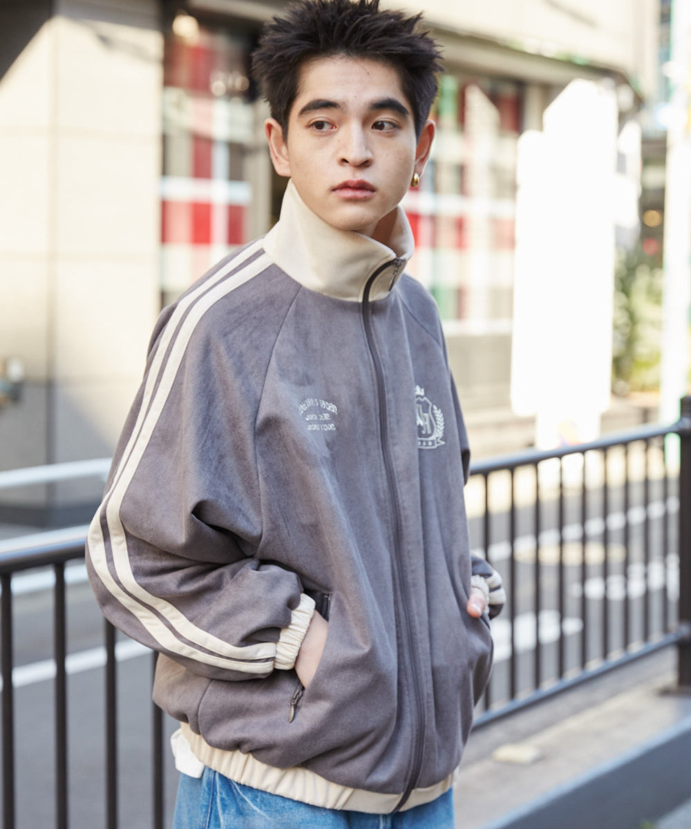 チャコール モデル：180cm L着用