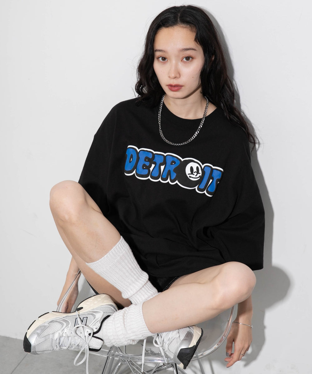 ブラック モデル：161cm L着用