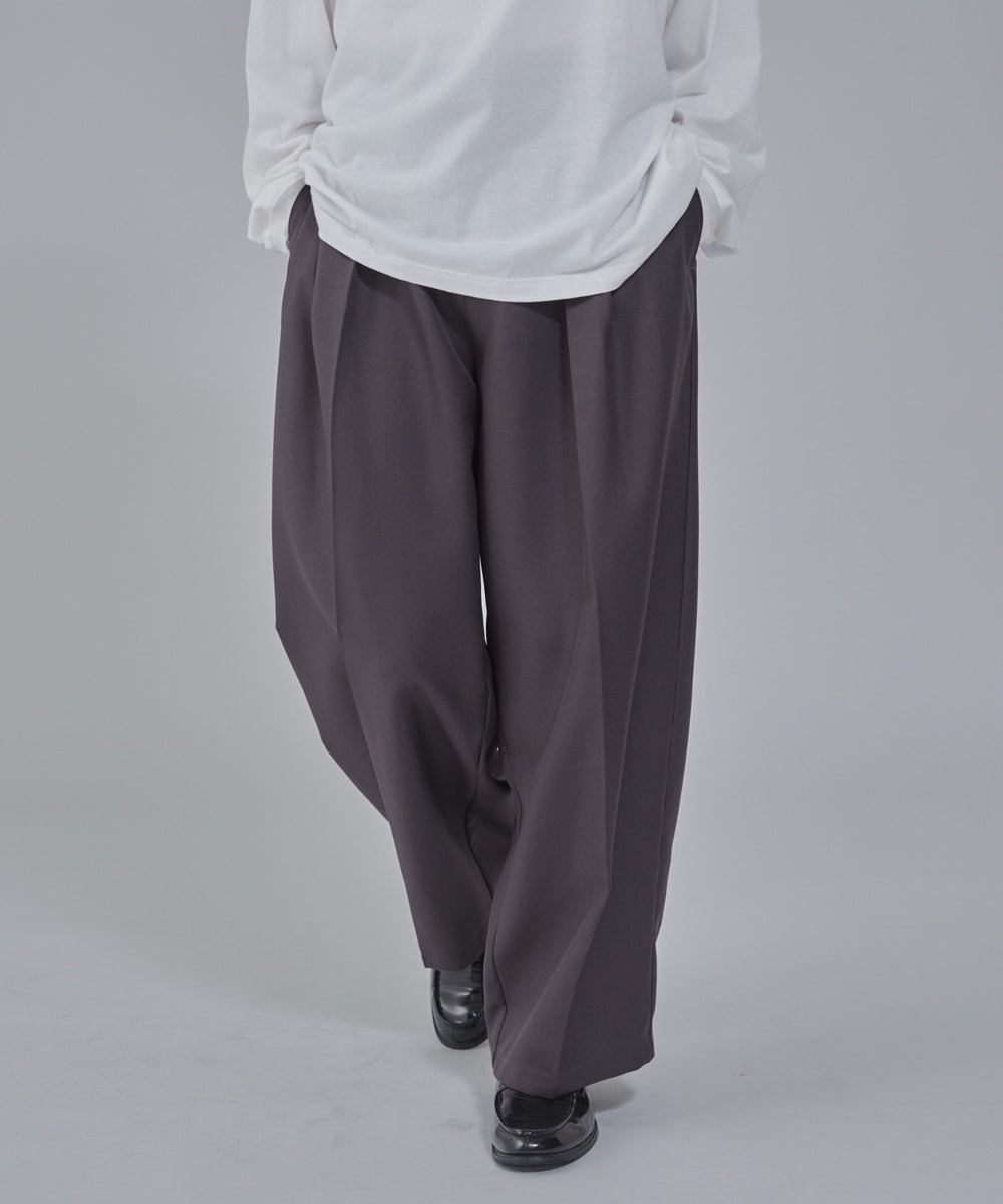 グレー モデル：178cm L着用