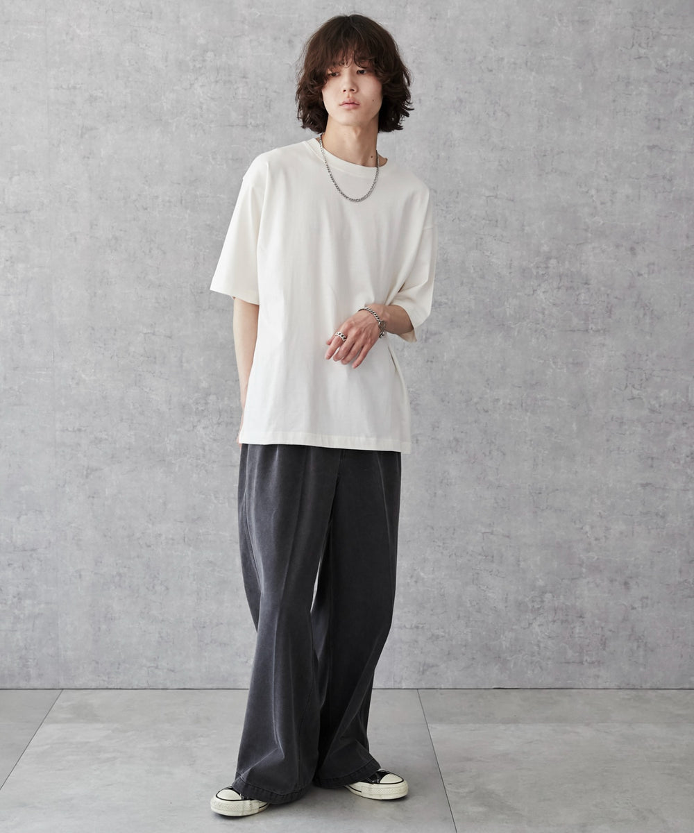 ホワイトその他 モデル：173cm L着用