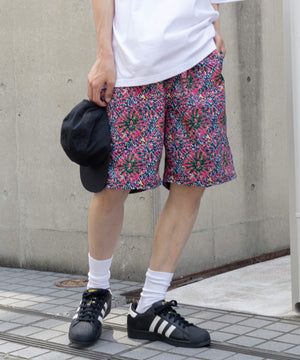 柄2 モデル：175cm L着用