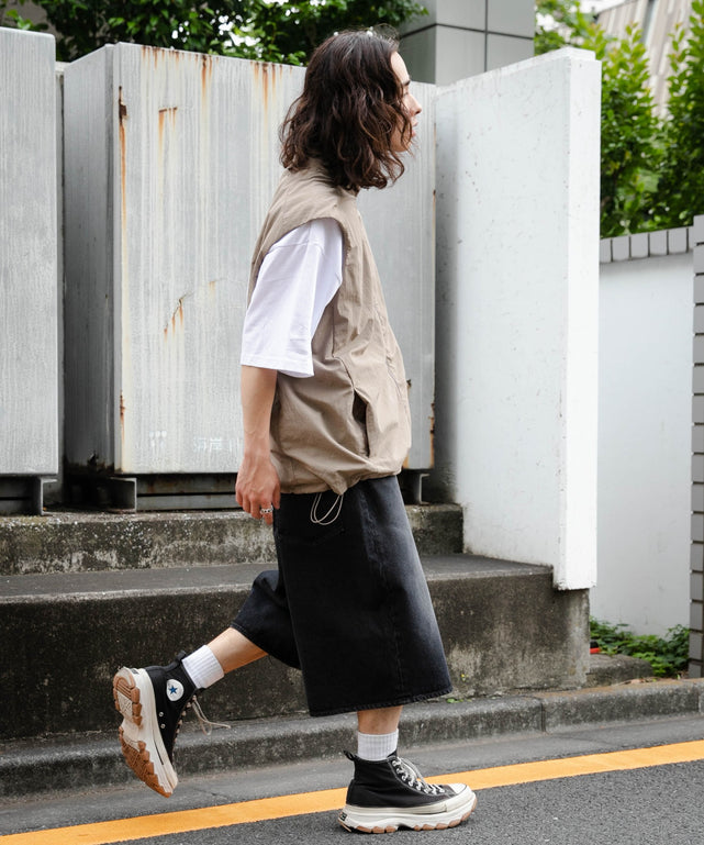 ブラック モデル：174cm L着用