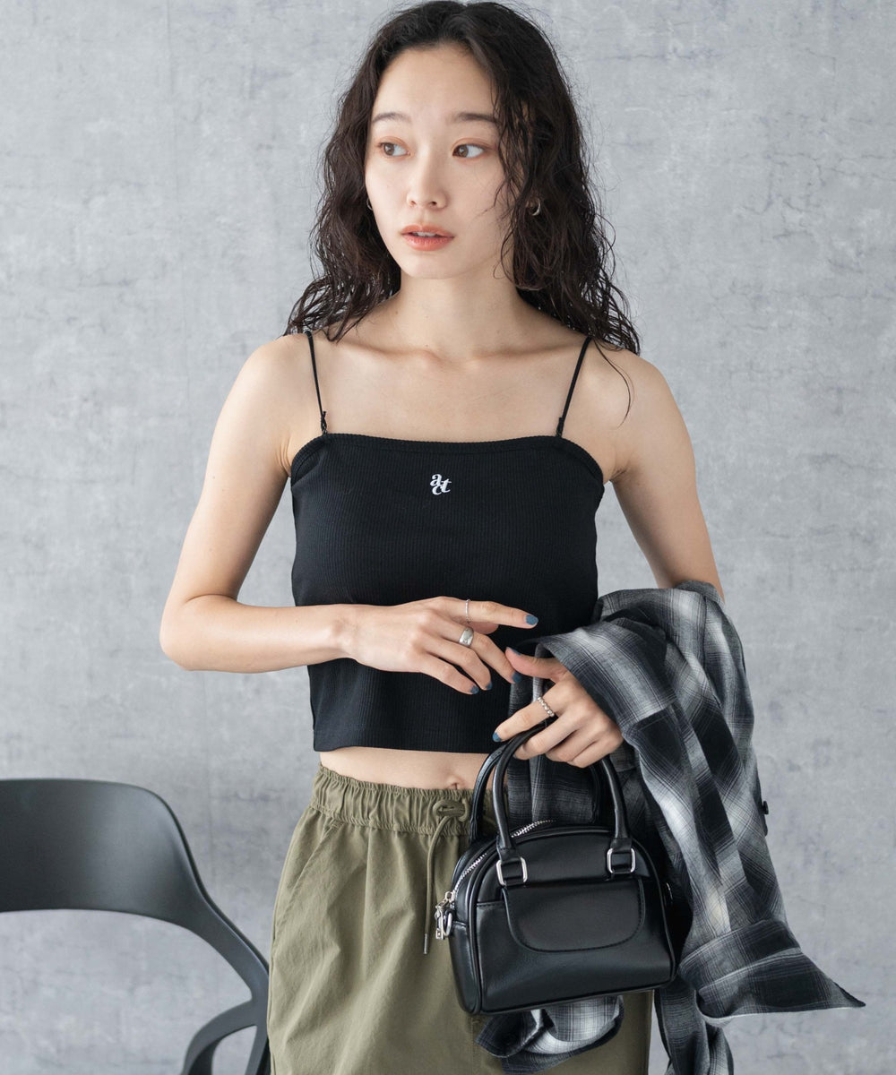 ブラック　モデル:161cm M着用