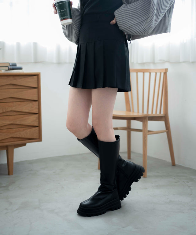 ブラック　モデル:163cm M着用