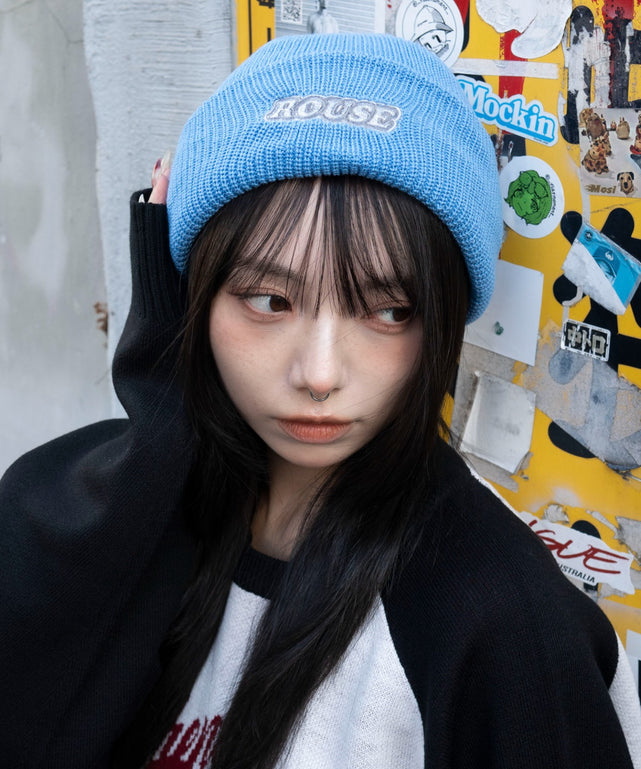 ブルー