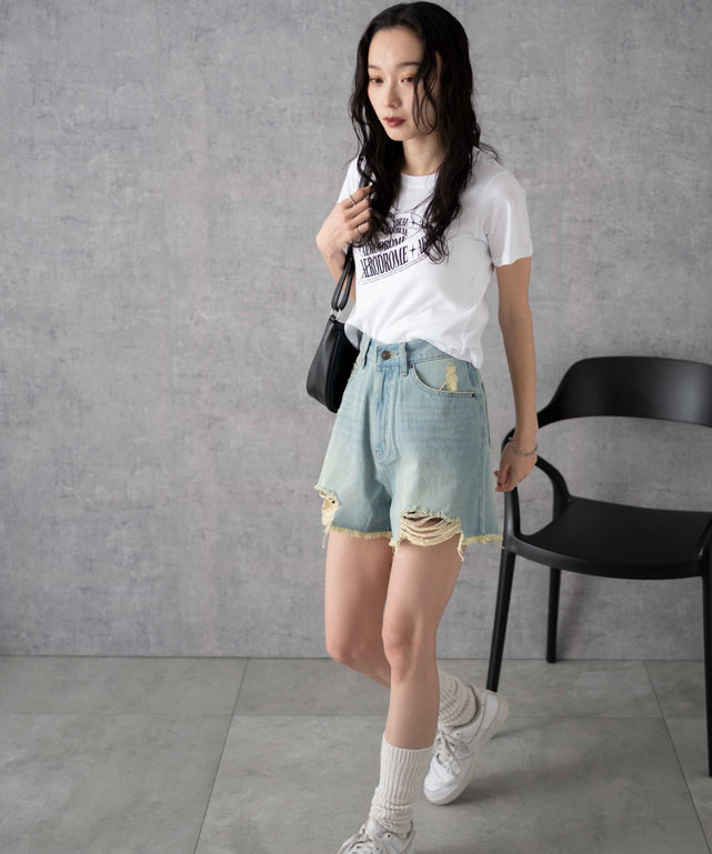 デニム淡色　モデル:161cm M着用