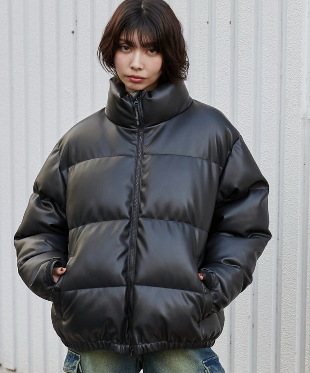 ブラック モデル：160cm M着用