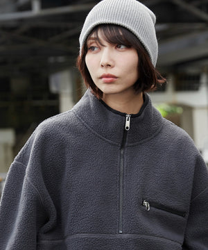 Dグレー モデル：160cm L着用