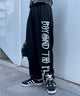 ハンドライティングスウェットパンツ/ブラック モデル：155cm F着用