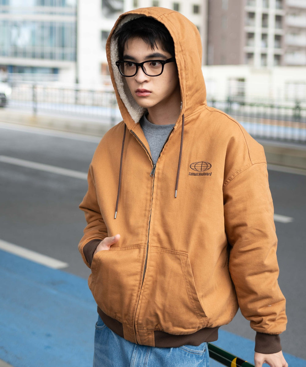 ブラウン モデル：180cm L着用
