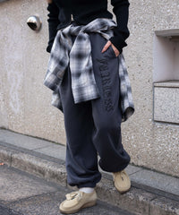 グラフィックスウェットパンツ