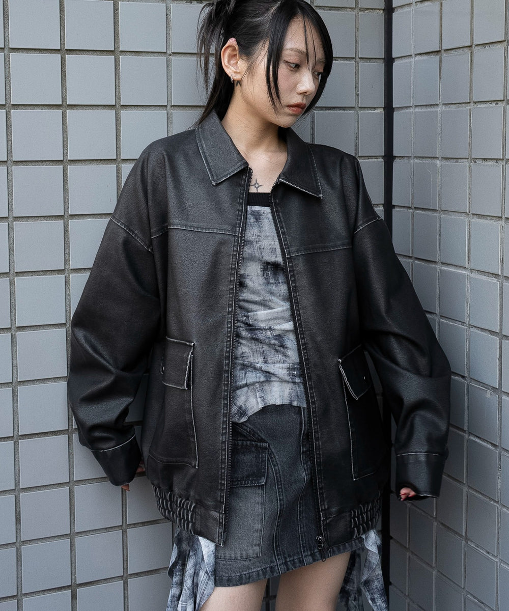 ブラック　モデル：159cm F着用