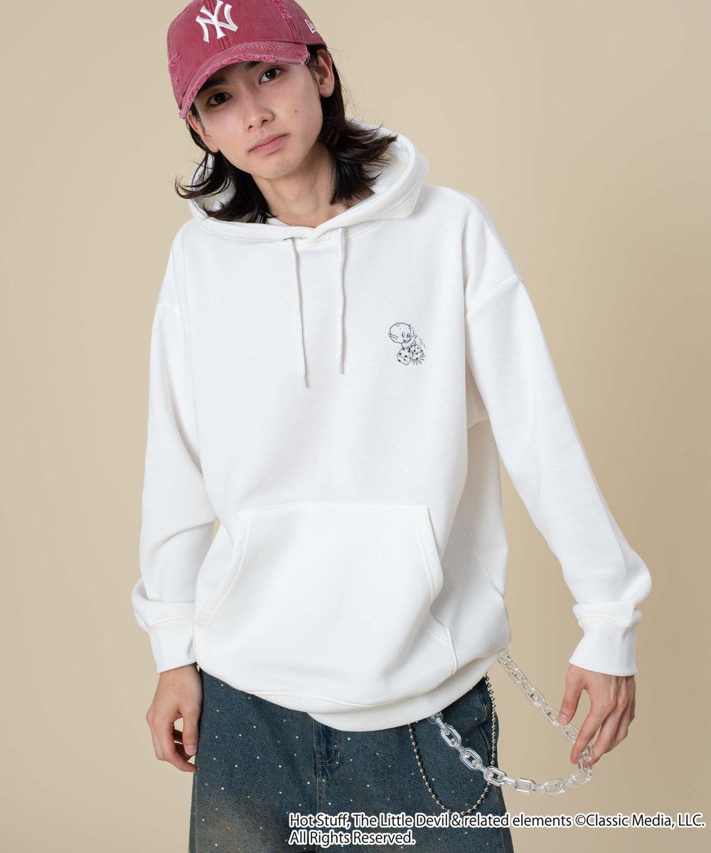 ホワイト モデル：175cm L着用