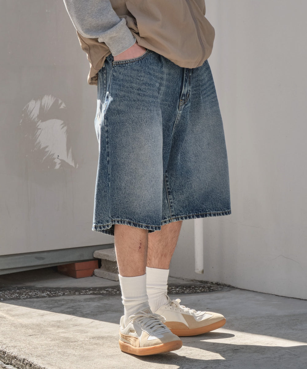 デニム中濃加工 モデル：175cm L着用