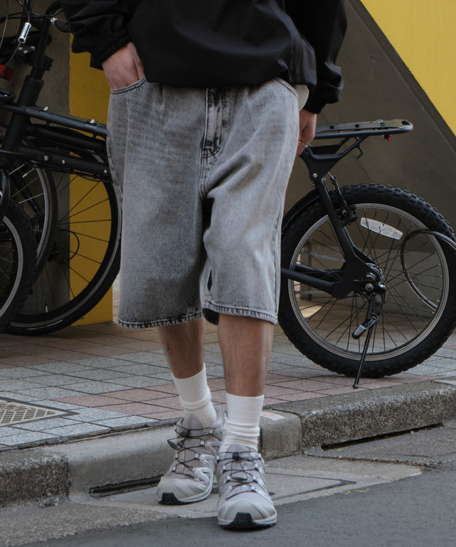 グレー モデル：175cm L着用