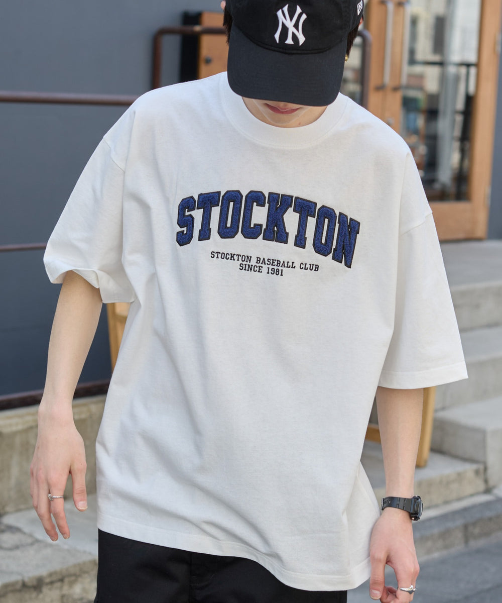 ホワイト モデル：180cm L着用