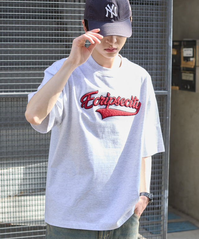アッシュグレー モデル：180cm L着用