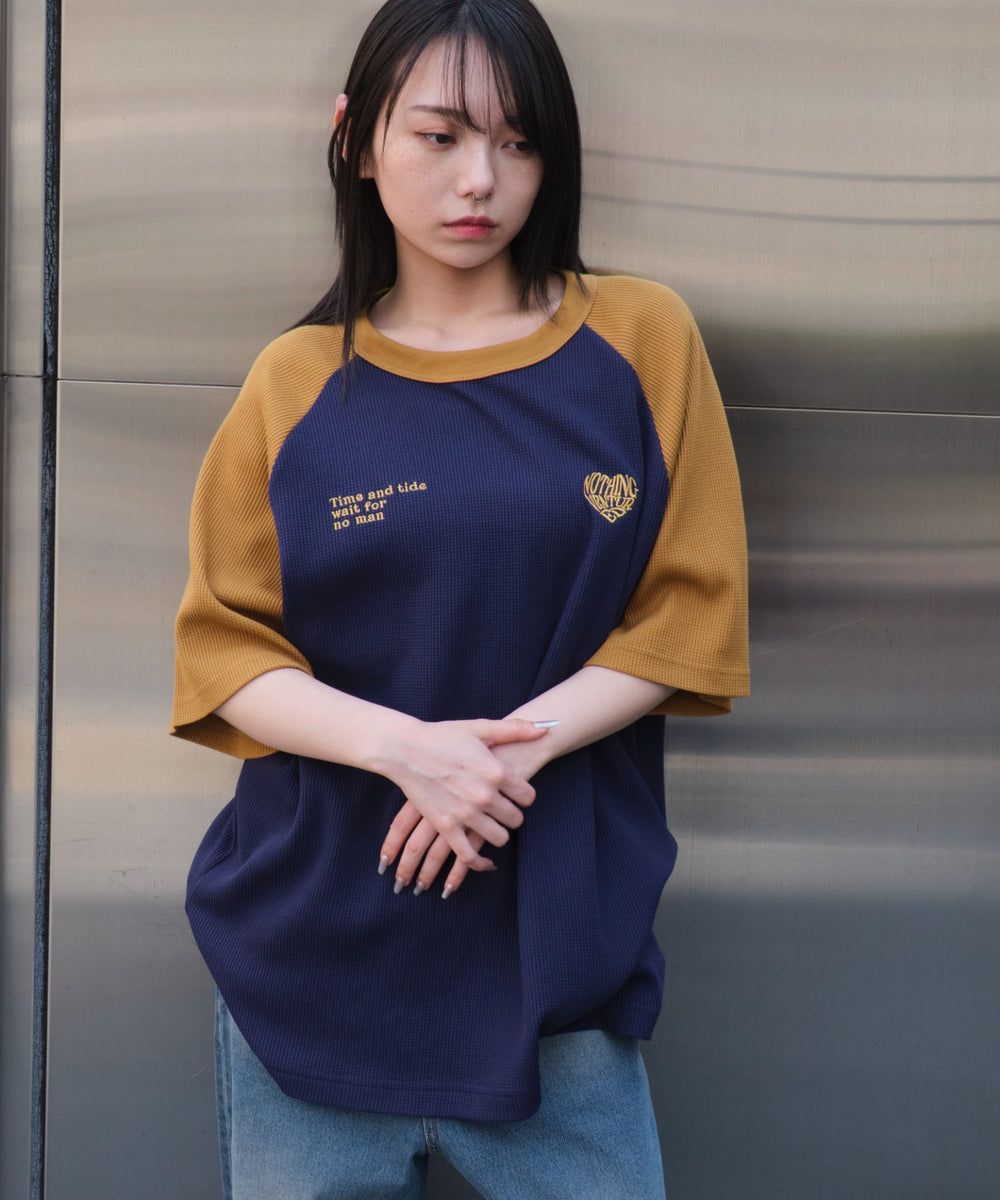 ネイビー モデル：159cm L着用
