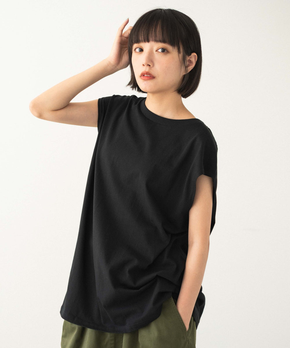 ブラック　モデル:180cm L着用