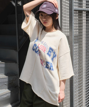 オフホワイト モデル：159cm L着用