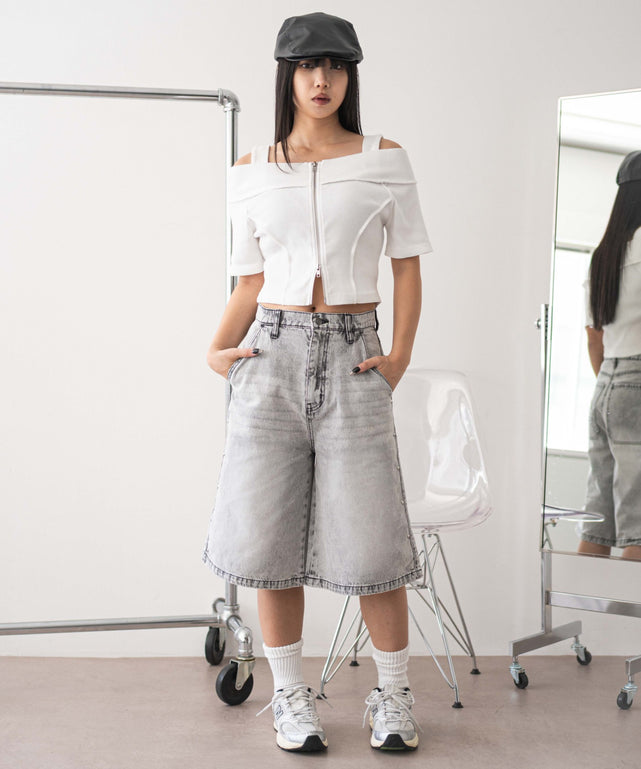 ホワイト モデル：160cm F着用