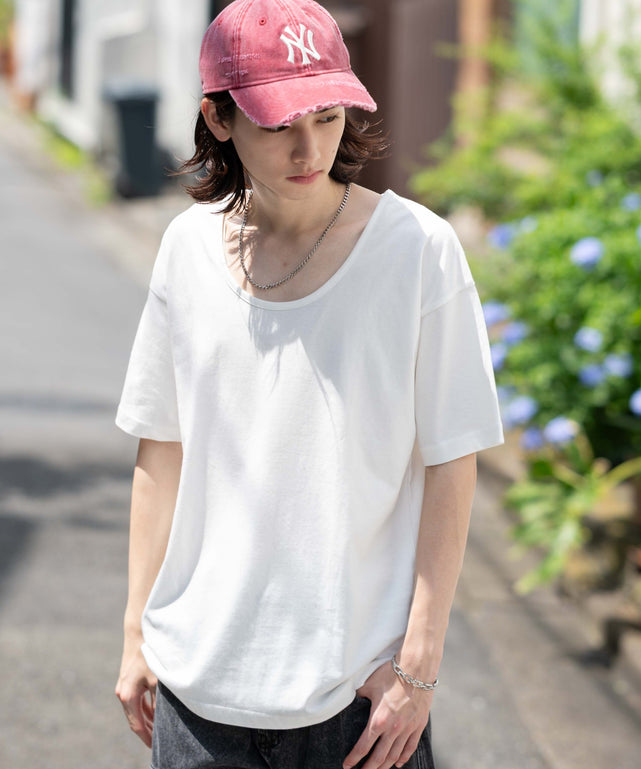 ホワイト モデル：175cm L着用