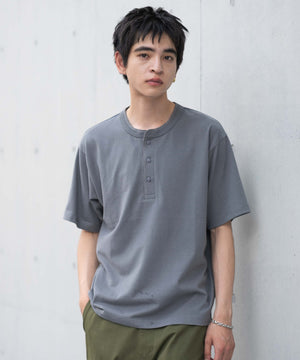 柄1 モデル：180㎝　L着用