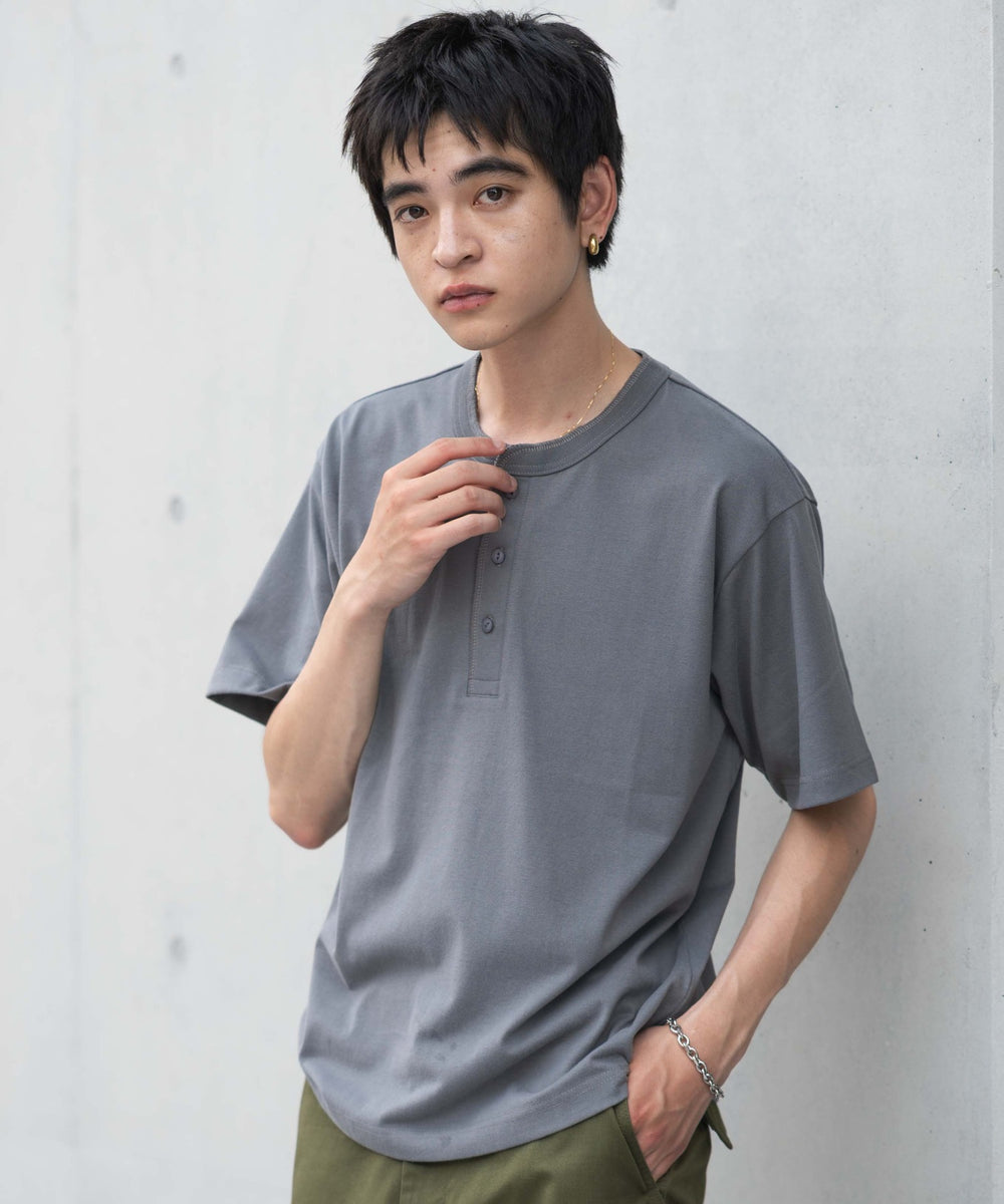 柄1 モデル：180㎝　L着用
